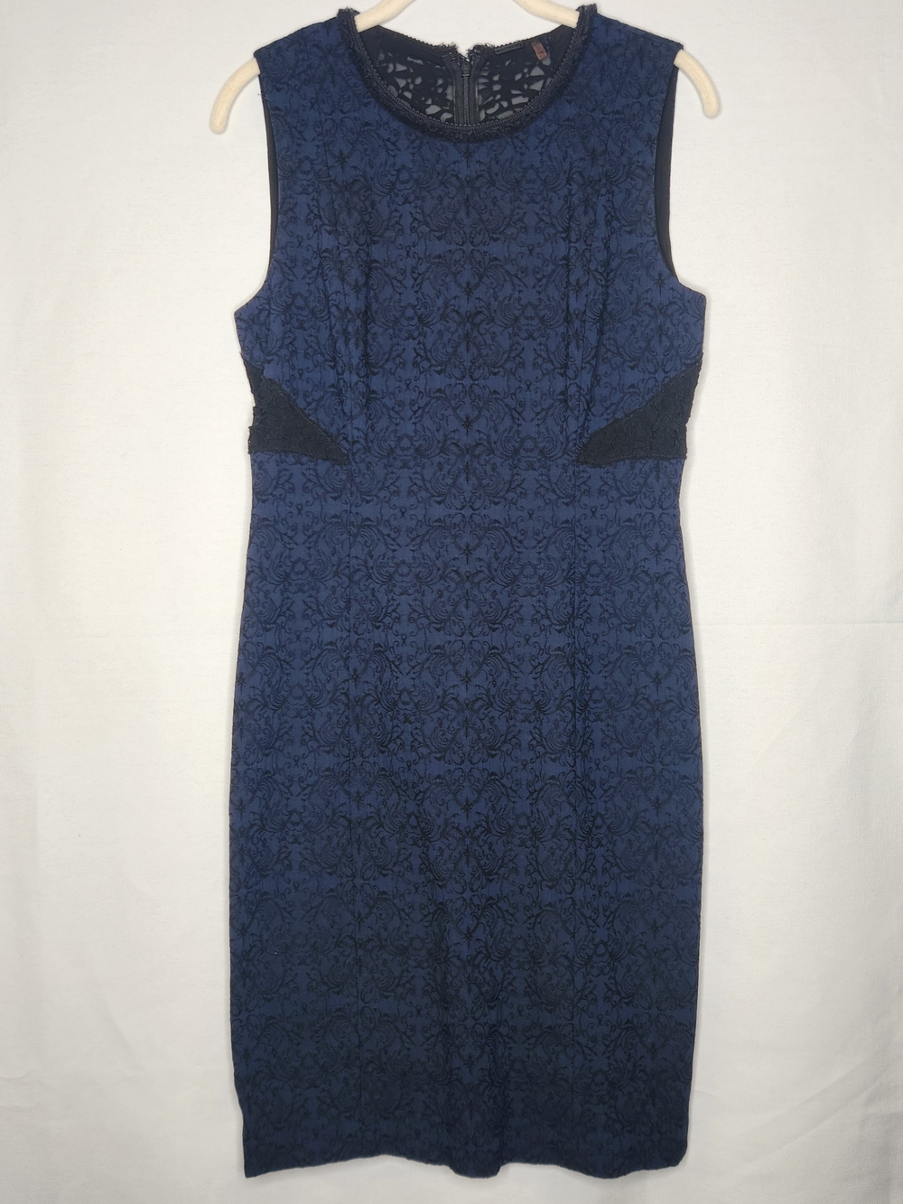 Sleeveless Navy Lace-Pattern Midi Dress